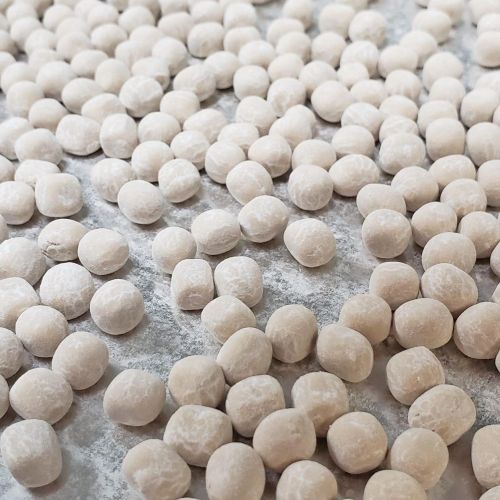 fresh boba pearls drying