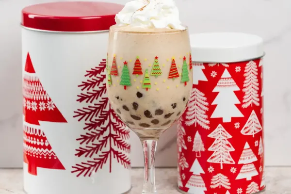 holiday boba drinks